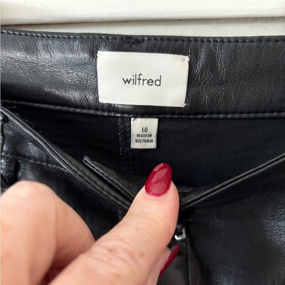Aritzia Wilfred Melina Vegan Leather Pants Black Size 10 High Rise Straight Leg - Picture 3 of 6